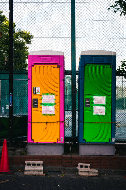 Best Luxury portable toilet rental  in East Sparta, OH